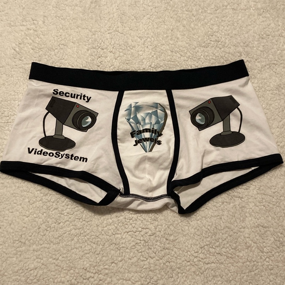 NWT Intimissimi novelty Family Jewels Security white boxer briefs Size L